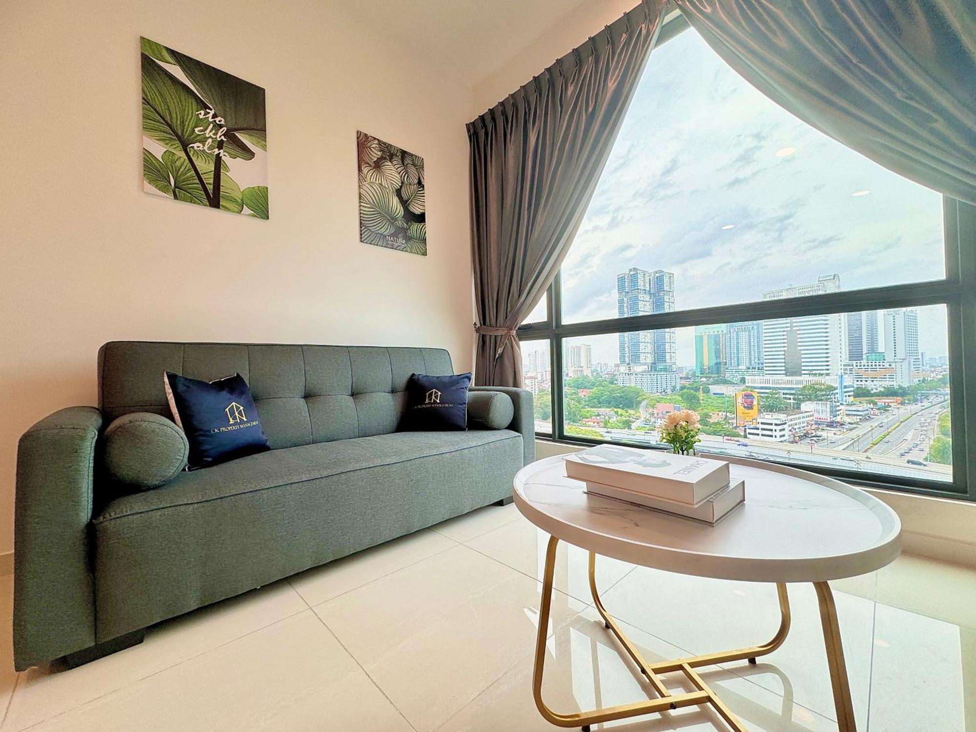 Sks Pavillion Residence By Luxecocoo Ck Johor Bahru City Centre Exterior foto